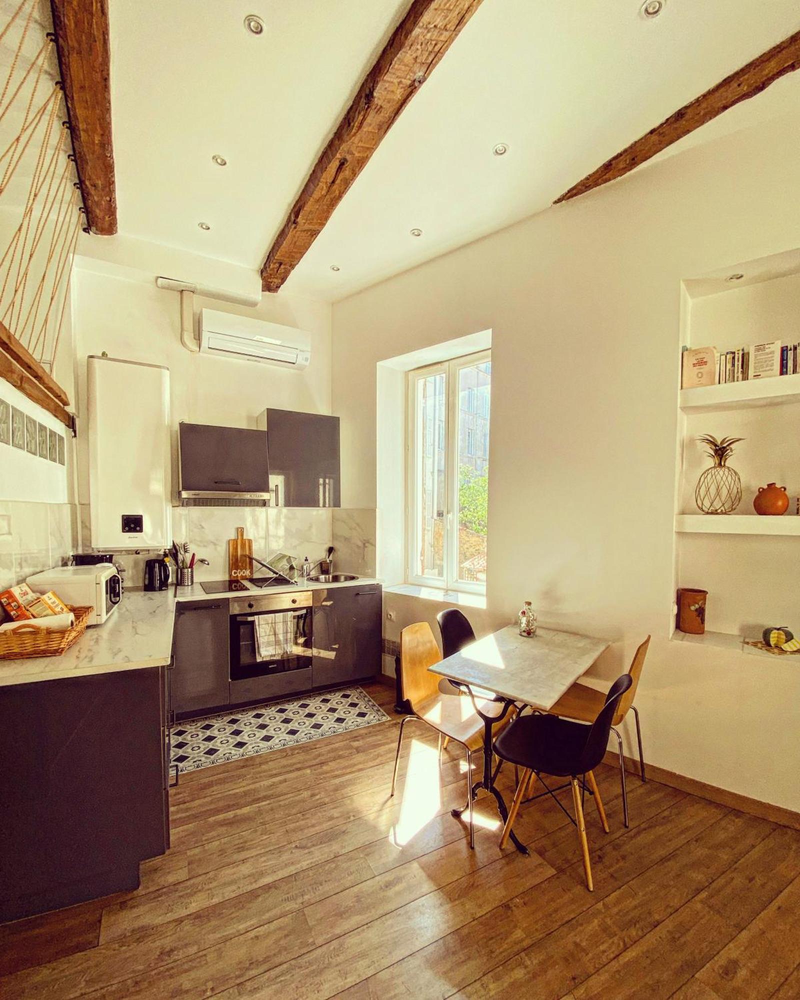 Vaste Et Charmant Loft Climatise Au Coeur De Marseilles Exterior foto